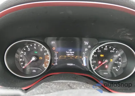 2020 Jeep Compass Trailhawk 4X4 from USA, damaged, VIN 3C4NJDDBXLT159315